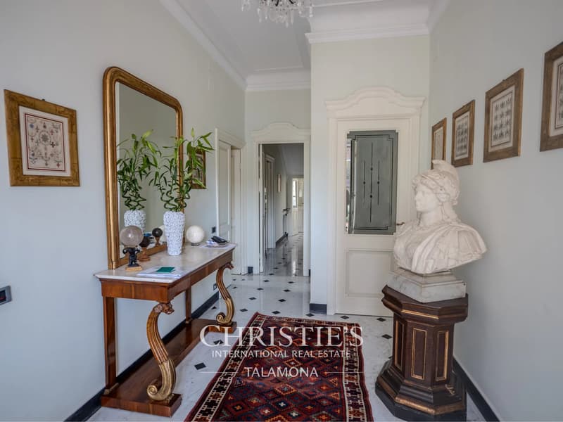 Villa historique avec vue sur mer à Gênes (8)