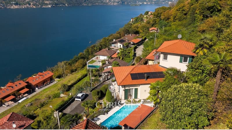 Villa mit Seeblick und Pool ? Tronzano Lago Maggiore (9)
