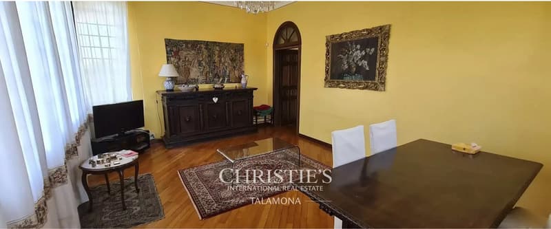 Historisches Schloss mit 17 Zimmern in Cavallirio (6)