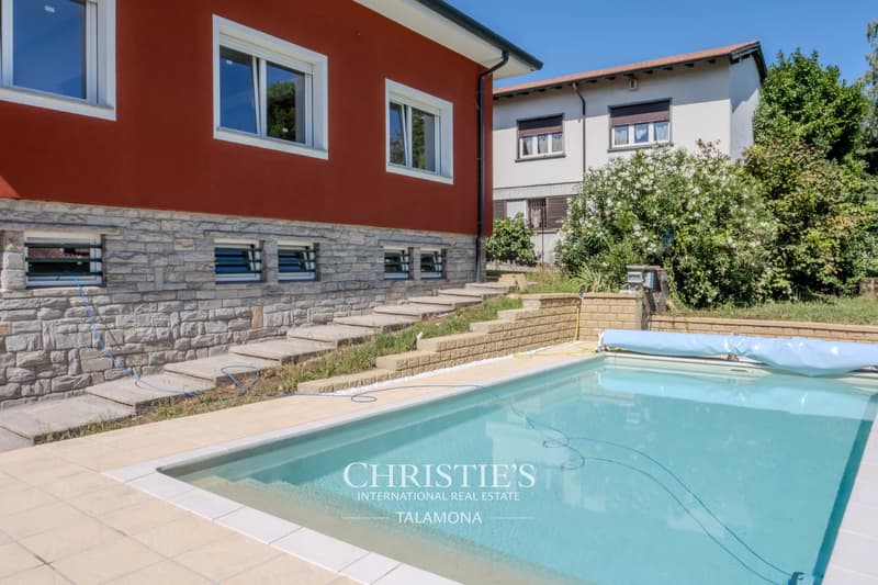 Moderne Villa mit Pool Unweit des Stadtzentrums ? Varese (6)