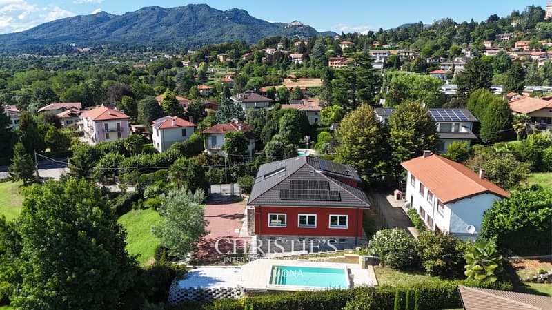 Moderne Villa mit Pool Unweit des Stadtzentrums ? Varese (1)