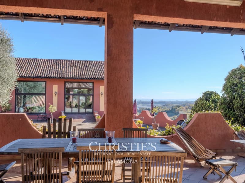 Weingut mit Weinbergen und Landhaus im Monferrato ? Serralunga di Crea (12)