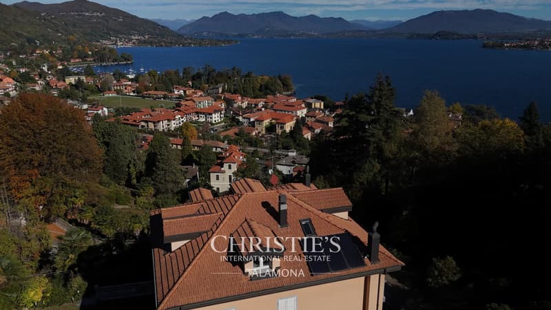 Prestigevilla mit Panoramablick auf den Lago Maggiore ? Meina (2)
