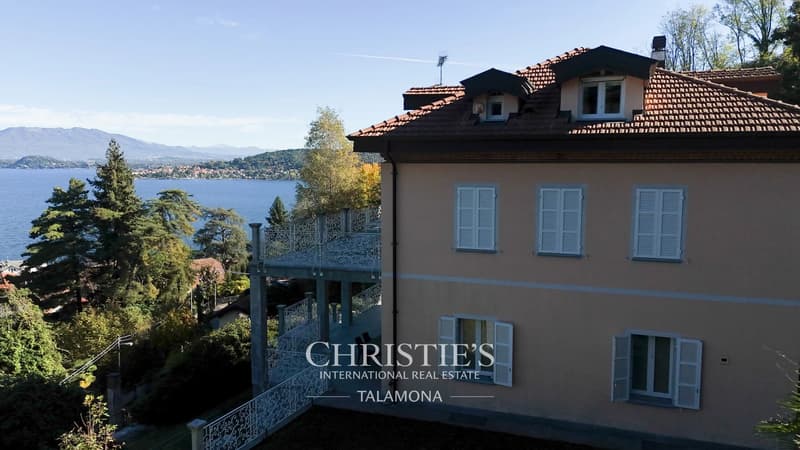 Prestigevilla mit Panoramablick auf den Lago Maggiore ? Meina (4)