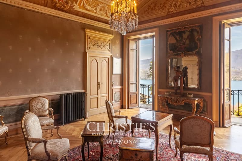 Villa Bonola ? Herrschaftliches Anwesen aus dem 18. Jahrhundert am Lago d'Orta (11)