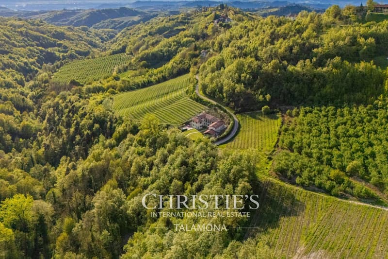 Luxuriöses Landhaus im Barolo-Weingebiet ? Serravalle Langhe (4)