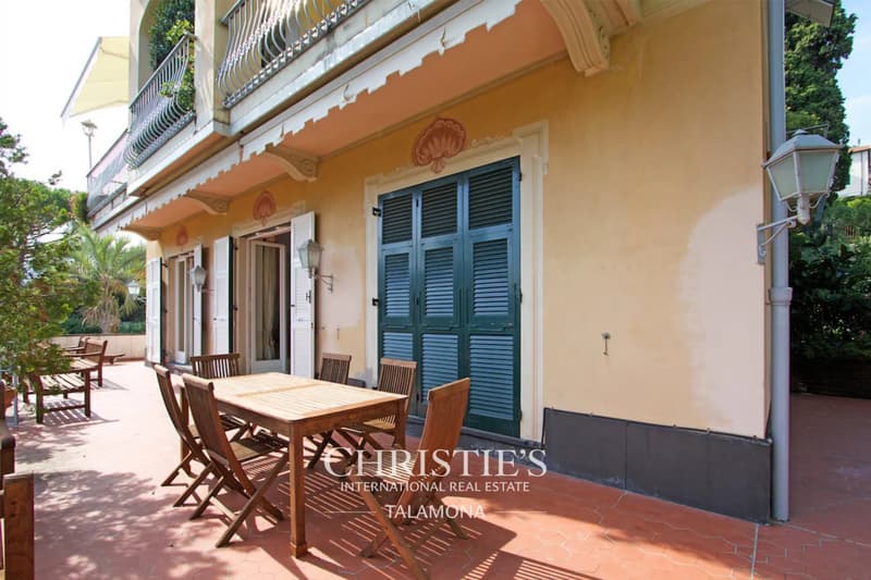 Villa mit atemberaubendem Meerblick in Santa Margherita Ligure (6)