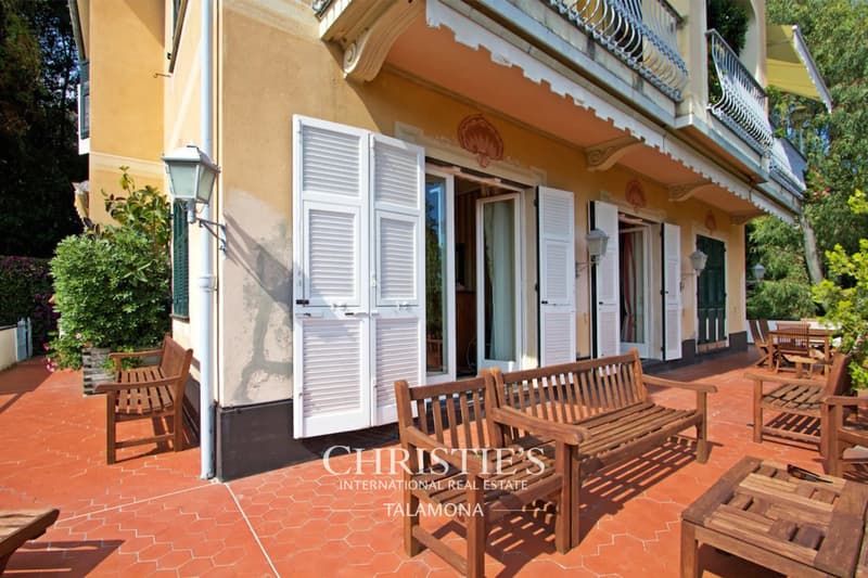 Villa mit atemberaubendem Meerblick in Santa Margherita Ligure (5)