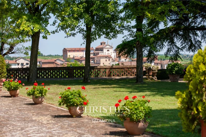 Villa Dusio ? Charmante Residenz in den Hügeln der Langhe, Asti (8)