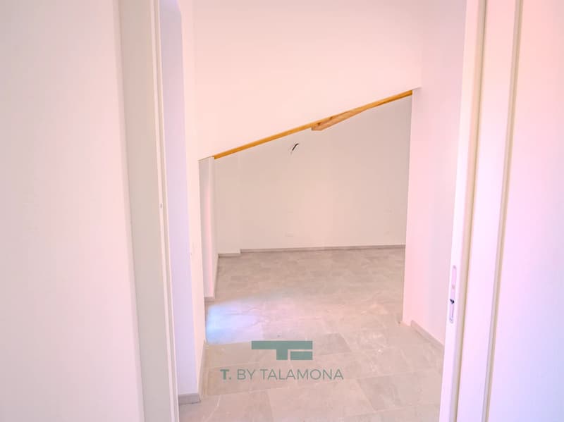Appartement rénové sur deux niveaux dans le village de Nasca (7)