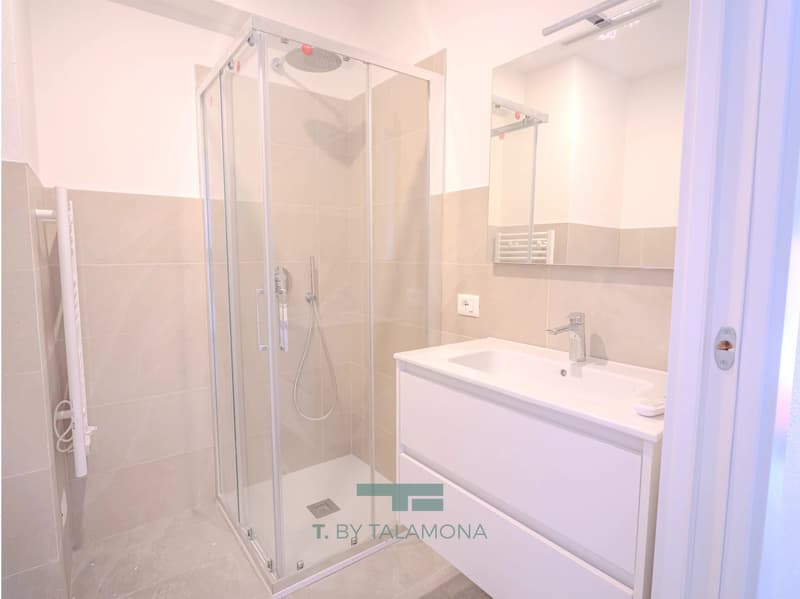 Appartement rénové sur deux niveaux dans le village de Nasca (3)