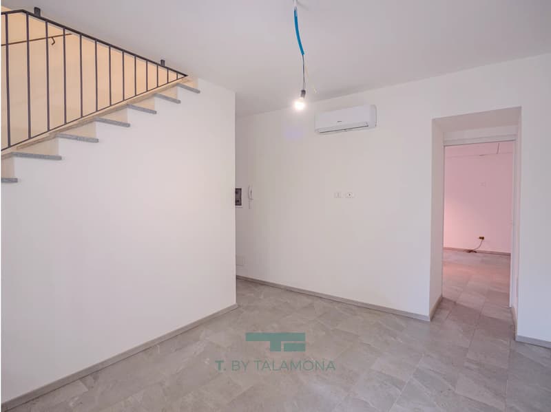 Appartement rénové sur deux niveaux dans le village de Nasca (12)