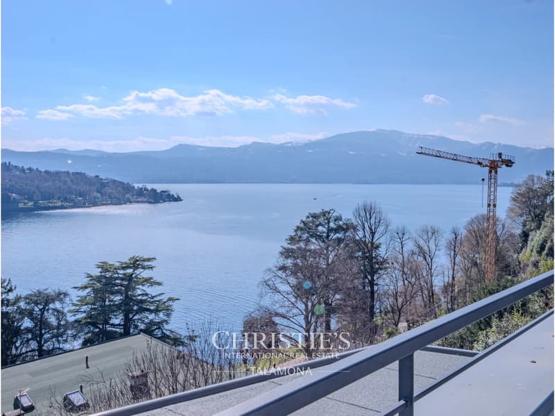 Elegantes Penthouse mit atemberaubendem Seeblick in Laveno-Mombello (12)