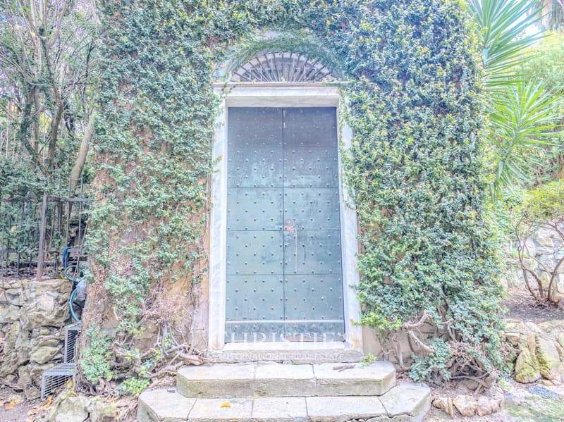 Renovierte Wohnung in Historischer Villa mit Garten und Meerblick ? Genua (9)