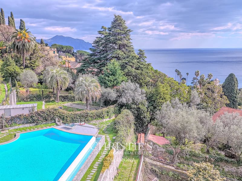 Edles Appartement in Villa mit Infinity-Pool, Garten und Meerblick ? Genua (7)