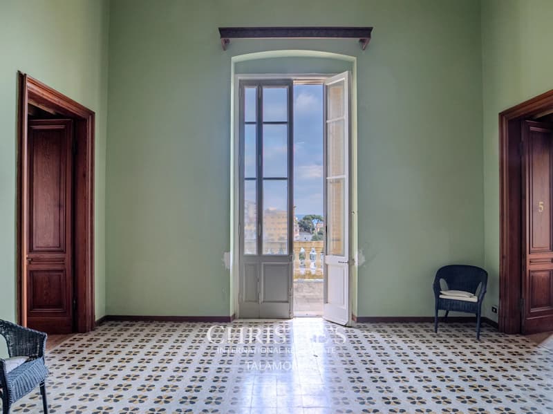 Elegante Villa zur Renovierung mit Meerblick in Zoagli (6)