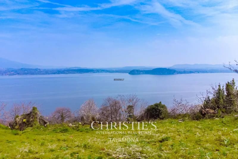 Klassische Villa mit Garten und Seeblick in Belgirate (11)