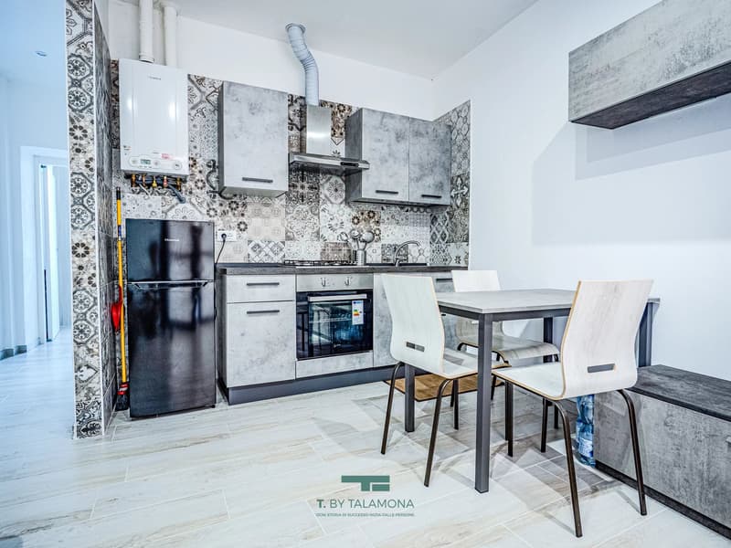 Zweizimmerwohnung im Zentrum von Porto Valtravaglia (4)