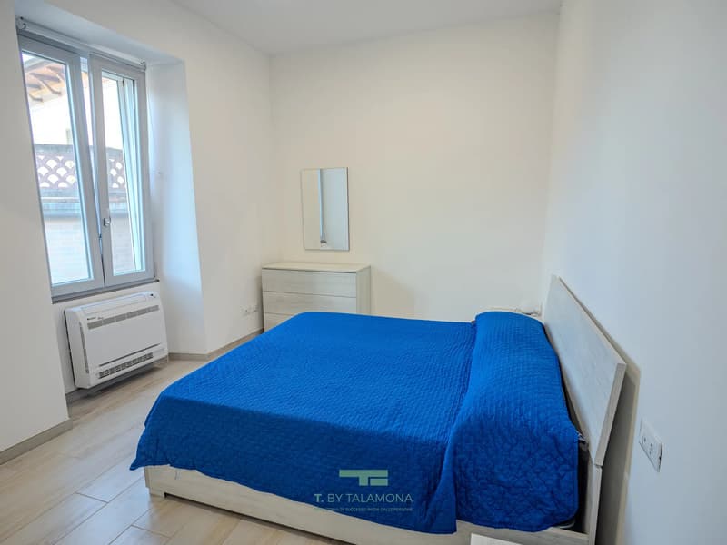 Kürzlich renovierte Zweizimmerwohnung im Zentrum von Porto Valtravaglia (6)