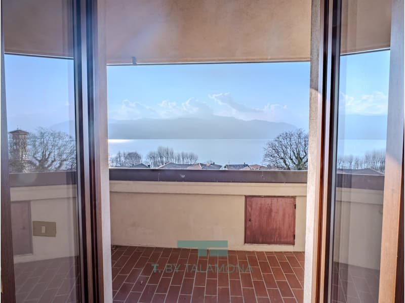 Studio-Apartment mit Garten und Balkon mit Seeblick in Cerro, Laveno Mombello (2)