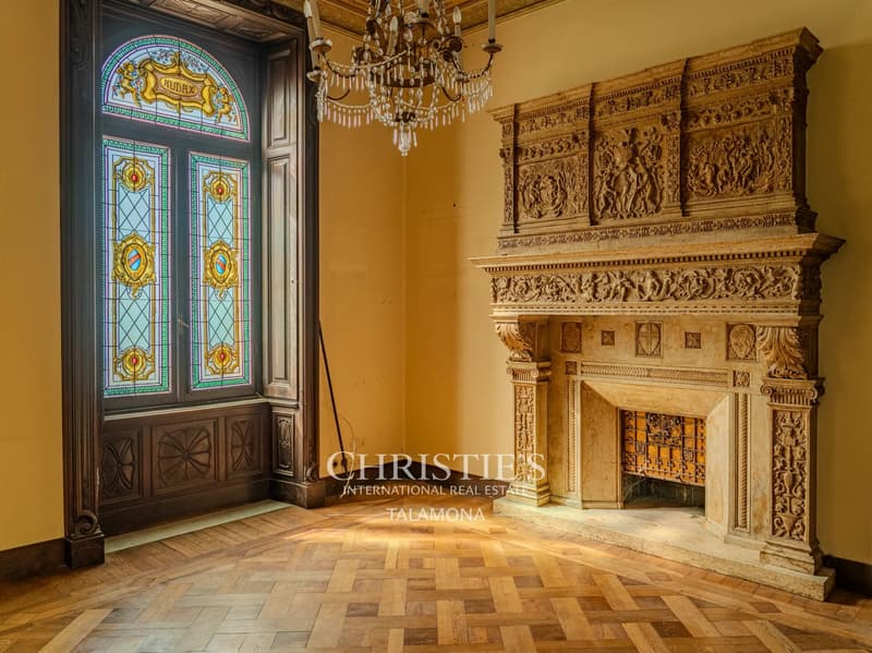 Historische Villa-Wohnung mit großzügigen Terrassen in Castelletto (9)