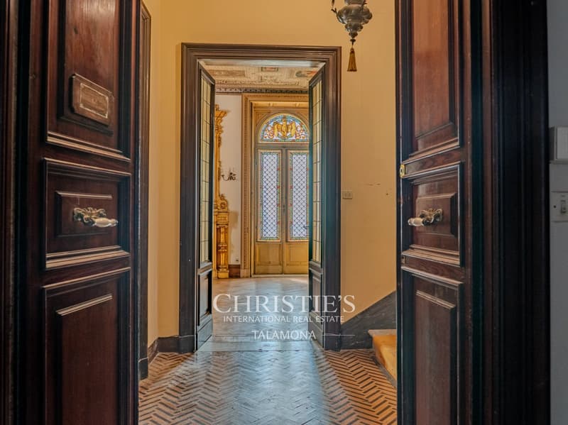 Historische Villa-Wohnung mit großzügigen Terrassen in Castelletto (5)