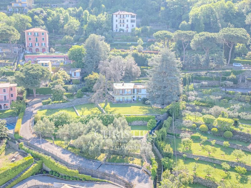 Charmantes villa mit Panoramagarten und Meerblick (9)