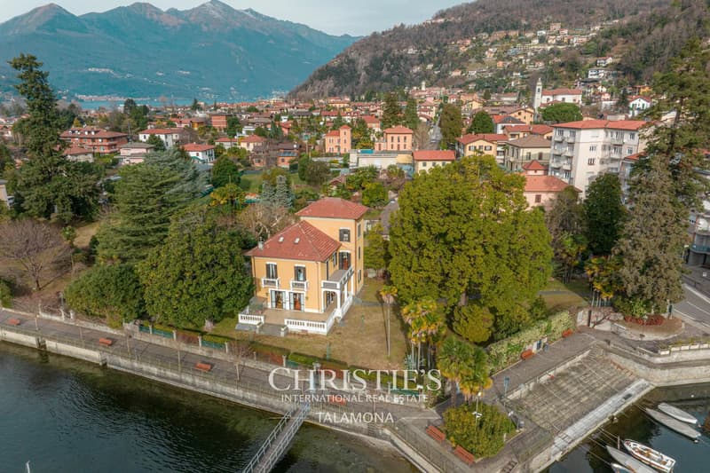 Seevilla mit Garten und direktem Wasserzugang am Lago Maggiore, Maccagno (6)
