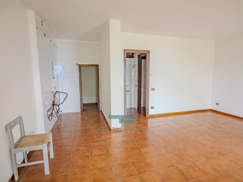 Studio-Apartment mit Privatgarten und herrlichem Seeblick in Cerro di Laveno Mombello (7)