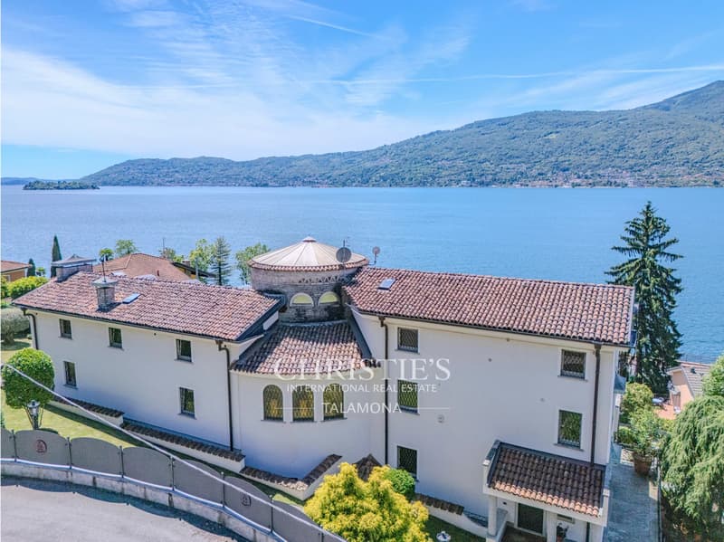 Exklusive Villa am Ufer des Lago Maggiore (3)
