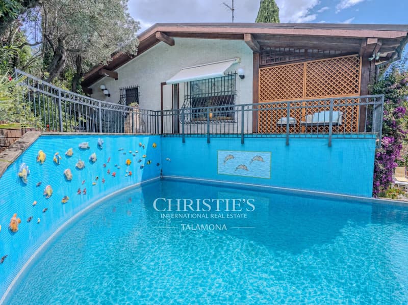 Exklusive freistehende Villa mit Pool und atemberaubendem Meerblick in Lerici, Golf der Poeten (5)