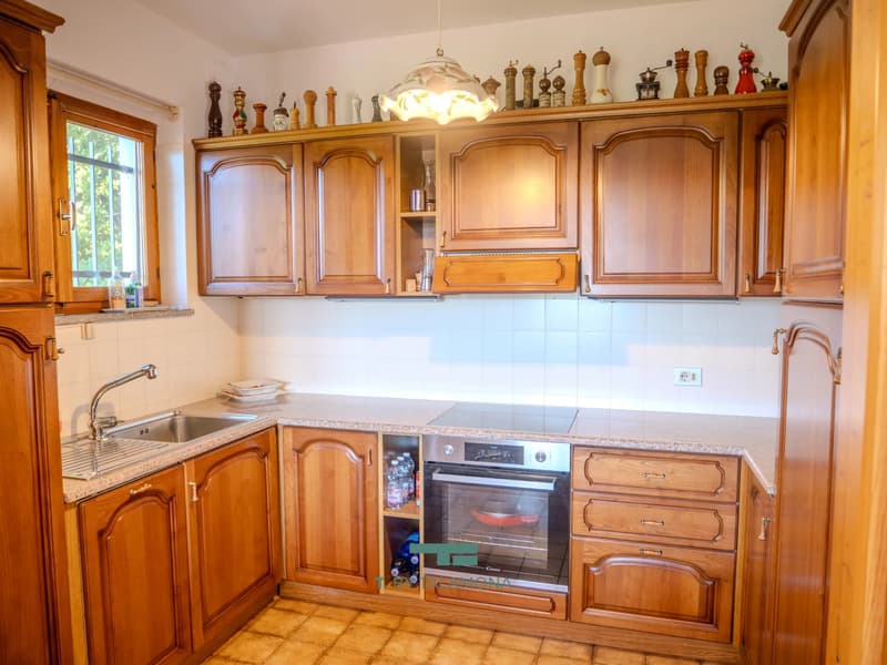 Einfamilienhaus mit Seeblick in Porto Valtravaglia (12)