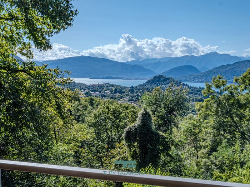 Einfamilienhaus mit Seeblick in Porto Valtravaglia (5)