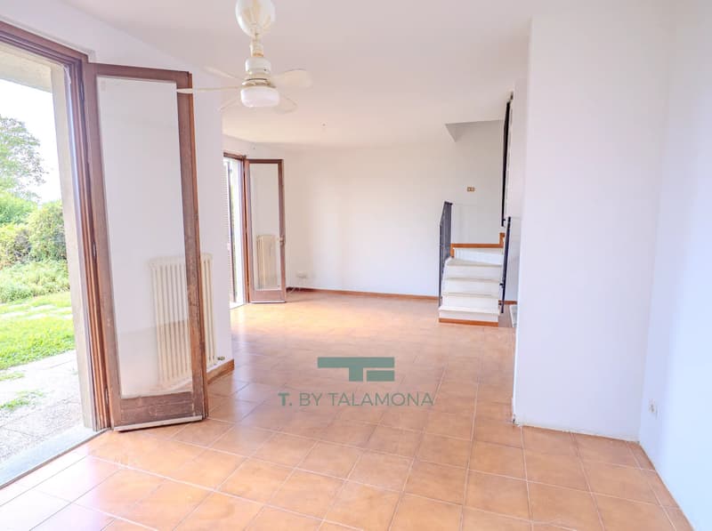 Dreizimmerwohnung mit Panoramablick auf den Lago Maggiore in Cerro di Laveno Mombello (5)