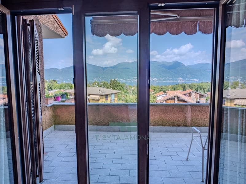 Panoramawohnung in einem Vierfamilienhaus ? Porto Valtravaglia, Ortsteil Musadino (6)