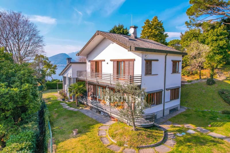Panorama-Villa mit Blick auf den Lago Maggiore, Laveno-Mombello (2)