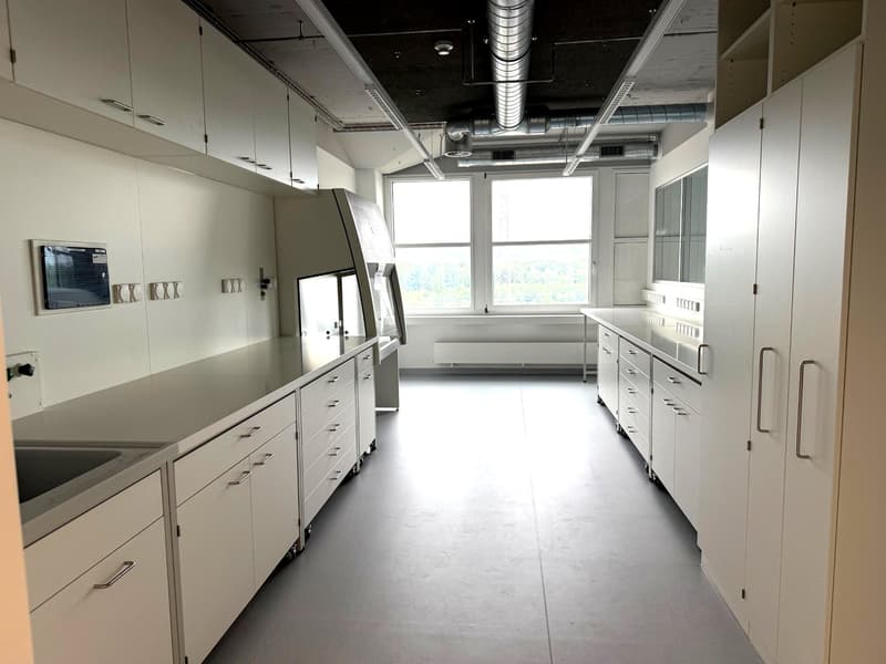 Attraktive Bürofläche mit zugehörigem Bio-Labor im CO.LAB Muttenz – bereit für innovative Projekte (7)