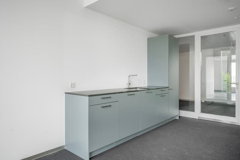 Freshly built small spaces – ideal for start-ups, creatives, and sole proprietors (7)