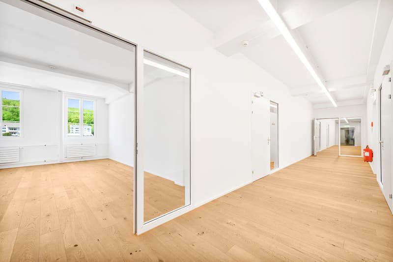 Diverse office spaces between 30 - 100 m² in the central USEGO area (6)