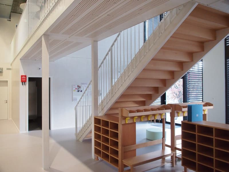 Espace de garde d'enfants spacieux sur deux niveaux – flexible, disponible immédiatement (8)