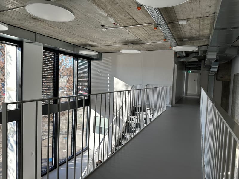 Espace de garde d'enfants spacieux sur deux niveaux – flexible, disponible immédiatement (14)