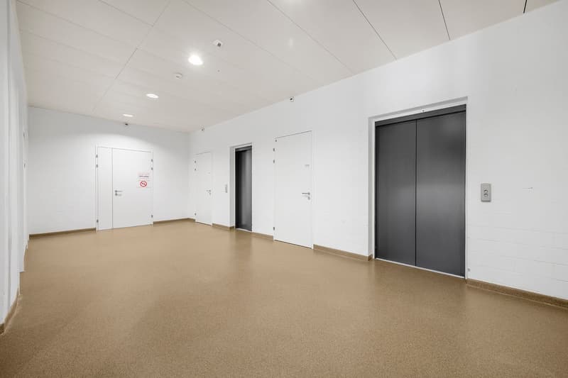 Espaces de bureaux prêts à être occupés, de haute qualité, dans la zone USEGO d'Olten (2)