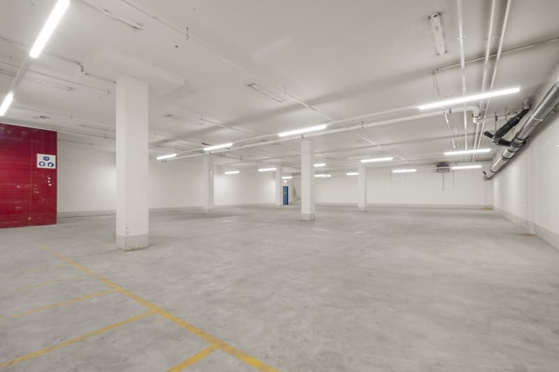 Efficient logistics hub with complete infrastructure – spaces from 420 to 2,300 m² (12)
