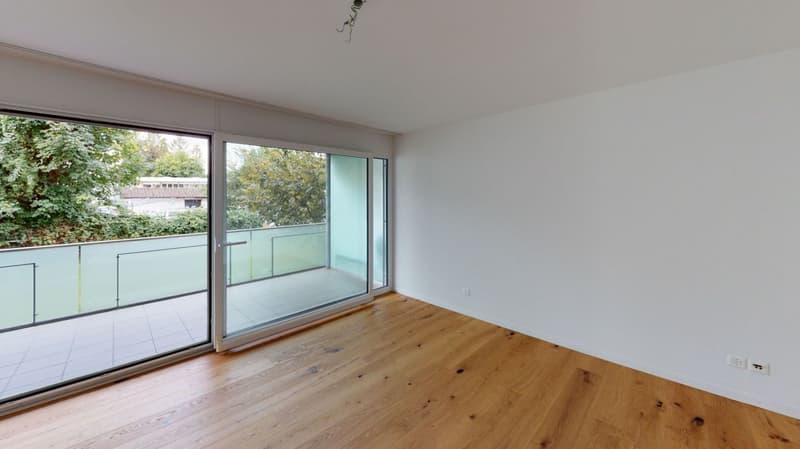 Attraktive Wohnung mit Echtholzparkett und grossem Balkon (4)
