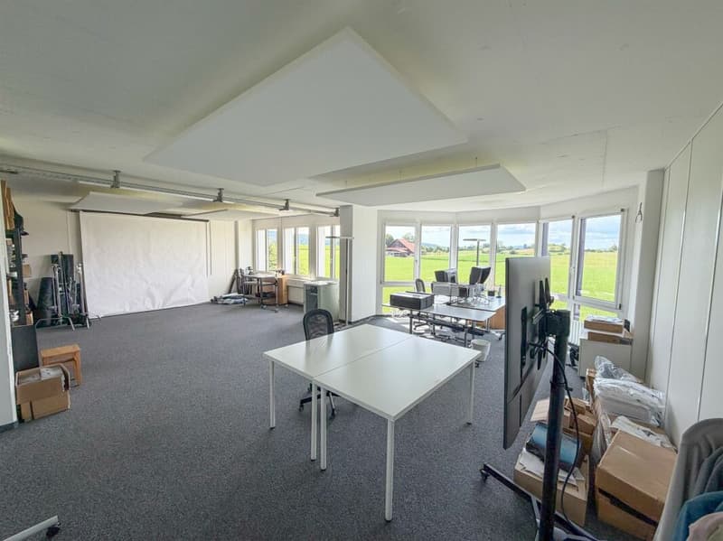 Attraktive Bürofläche mit 64m² an der Sonnenbergstrasse 72/74 (2)