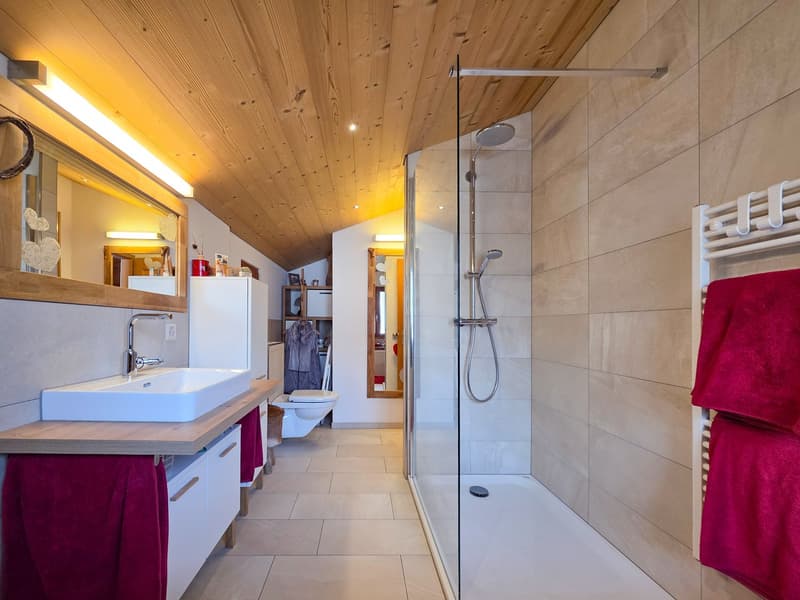 Charmantes 4-Zimmer-Chalet in ruhiger Lage von Kandersteg (20)