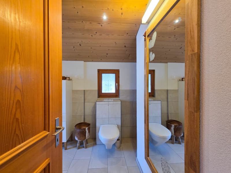 Charmantes 4-Zimmer-Chalet in ruhiger Lage von Kandersteg (17)