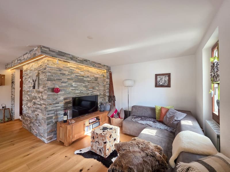 Charmantes 4-Zimmer-Chalet in ruhiger Lage von Kandersteg (12)