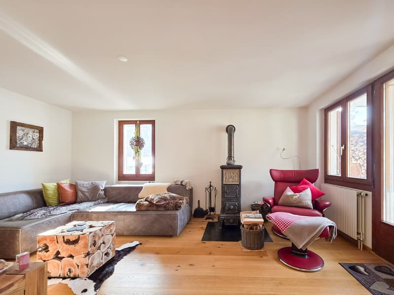 Charmantes 4-Zimmer-Chalet in ruhiger Lage von Kandersteg (10)