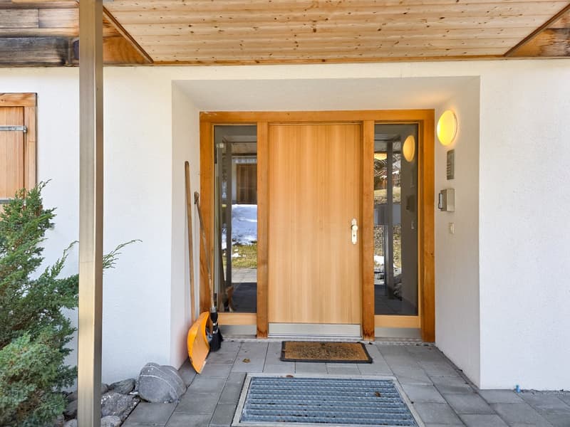3.5 Zimmer Wohnung im EG (2)
